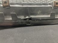 Honda Frontgrill, gerissene rückseitige Lasche