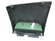 Nissan Skyline R34 ER34 OEM Triple Gauge Zusatzinstrumente mit Panel – gebraucht - Ansicht 2